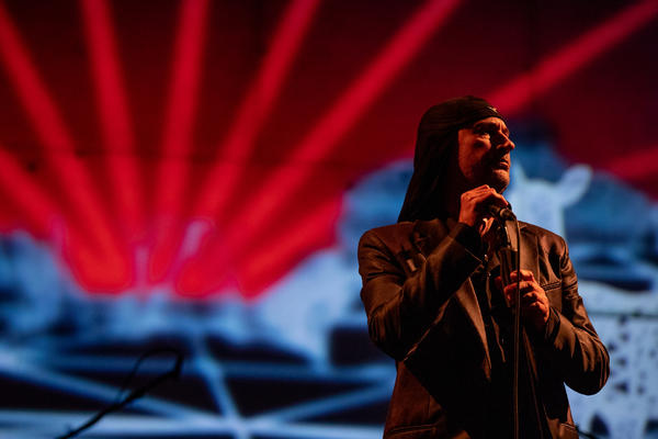 LAIBACH SA FILHARMONIJOM I HOROM: Nikad moćniji rearanžman Svete simfonije Andžeja Panufnika