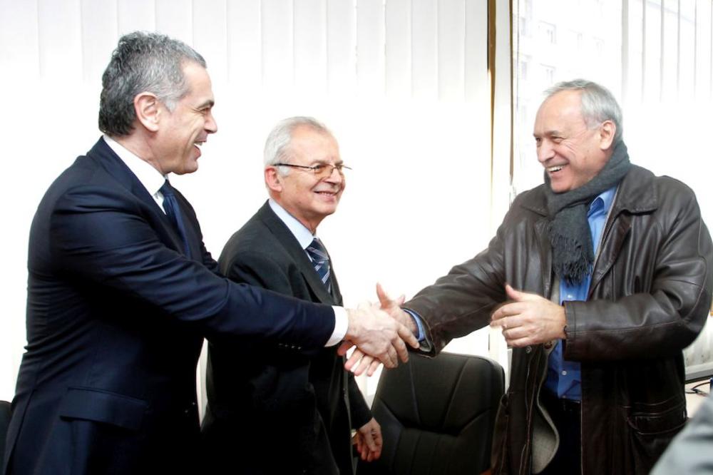 RAZGOVOR UOČI DERBIJA: Terzić i Vučelić kod Kokeze na sastanku iza zatvorenih vrata!