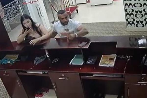 NAPAO JU JE U RADNJI A ONDA GA JE PATOSIRALA: Ovaj dečko nije bio svestan s kim ima posla (VIDEO)