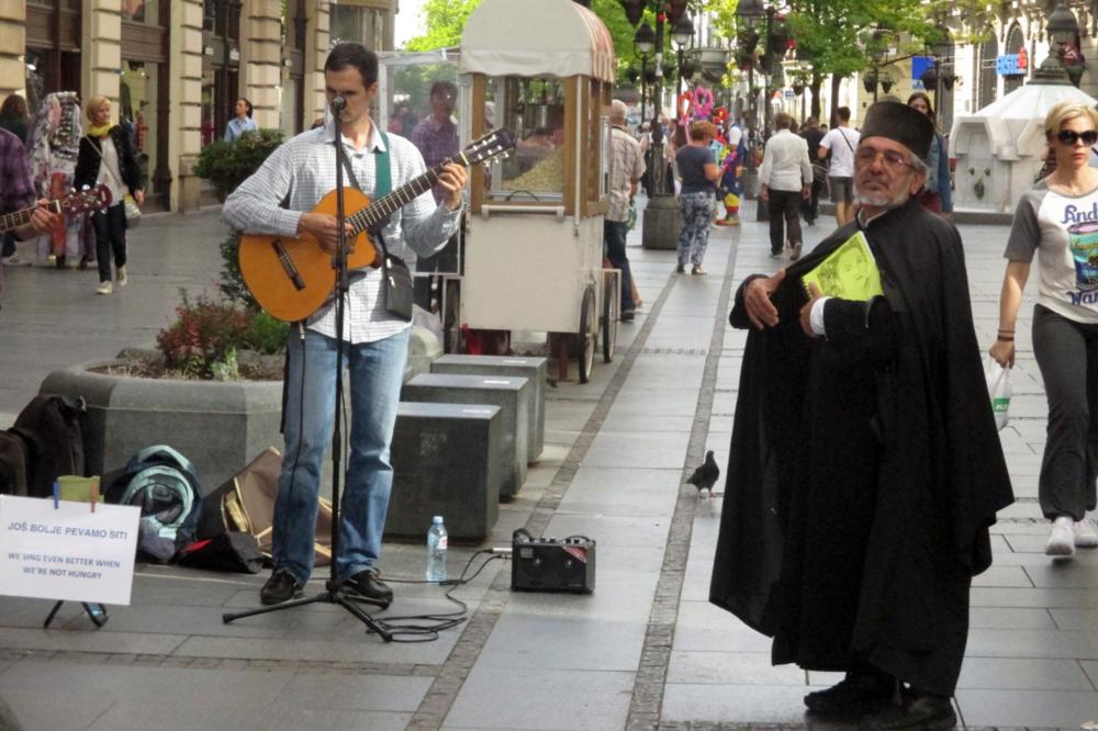 MUZIČAR IZ SIBIRA NA BALKANU SKUPLJA PARE ZA JAHTU: Otkrio je mišljenje o Srbima i spomenuo svoj SAN!