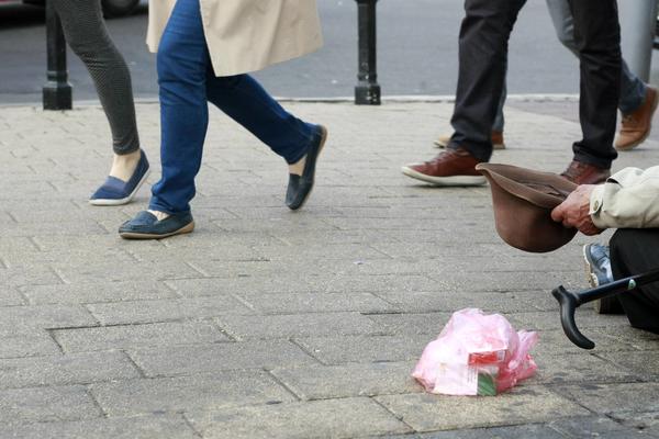 U MIRIJEVU SU SE POJAVILI NOVI PREVARANTI! Originalan je način na koji VARAJU ljude