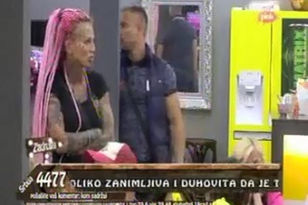 JELENA KRUNIĆ NAPALA BIVŠEG DEČKA FILIPA! Reagovalo obezbeđenje, htela je da ga PREBIJE