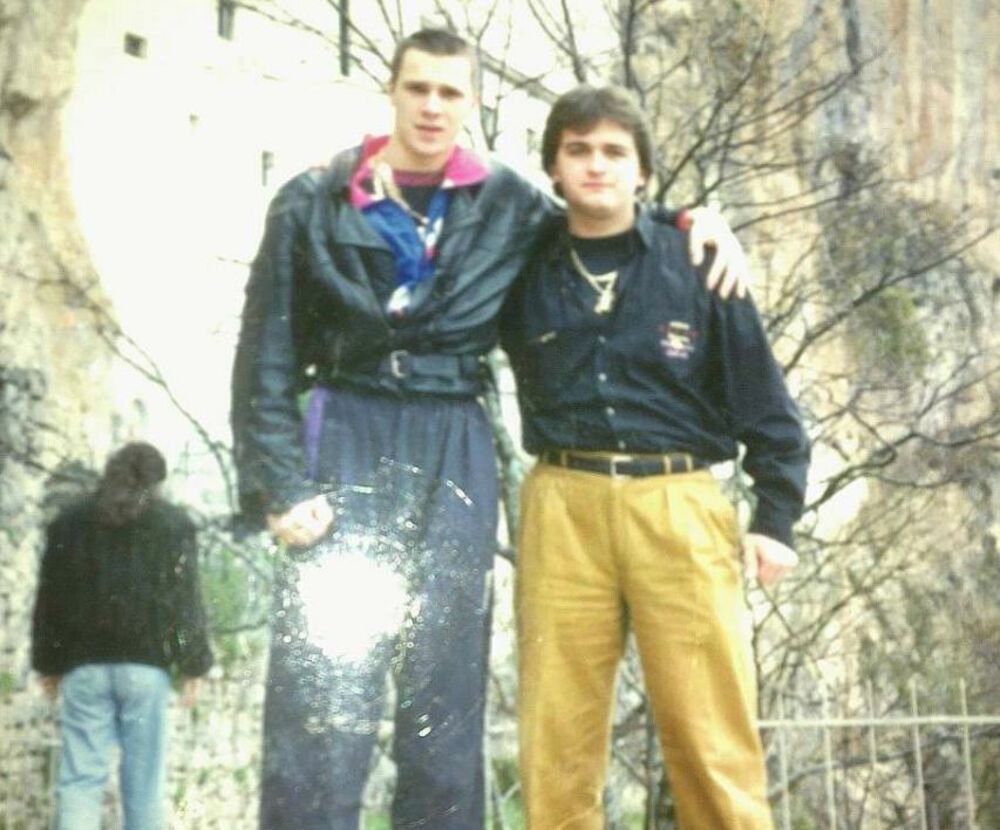 Aleksandar Knežević Knele