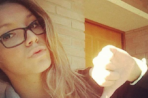 SKINULA SE I OKRENULA POZADINU, A SVI SE PITAJU: Gde se završava tetovaža jedne od najlepših odbojkašica sveta?!