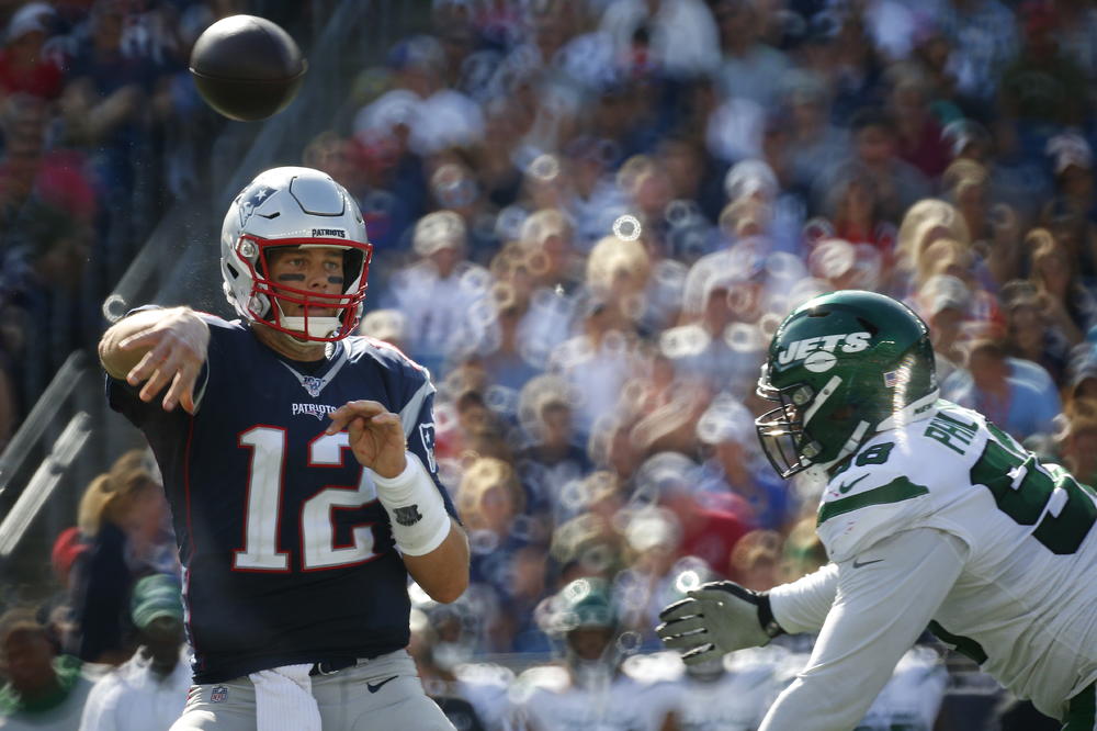 PEJTRIOTSI I REMSI GAZE REDOM: Tom Brejdi postao drugi na večnoj listi! Veliki preokret Džajantsa, raspad Stilersa!