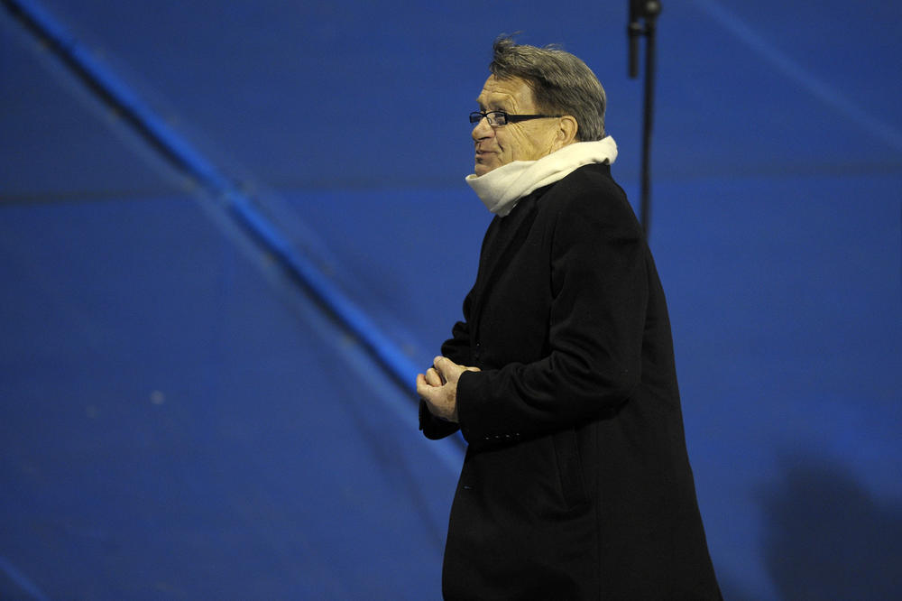 ĆIRO BLAŽEVIĆ DOŽIVEO TEŠKU SAOBRAĆAJKU, ZAVRŠIO U BOLNICI: Kola mu letela nekoliko metara!