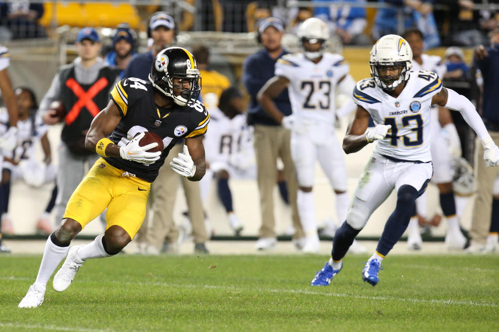 NEĆU VIŠE DA IGRAM! NFL zvezda prekida karijeru zbog otkaza koje je dobio posle optužbi za silovanje!