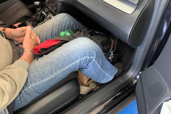 REKLI SU CARINICIMA DA NEMAJU NIŠTA DA PRIJAVE: Onda se čuo CVRKUT, zaplena je bila REKORDNA (FOTO)