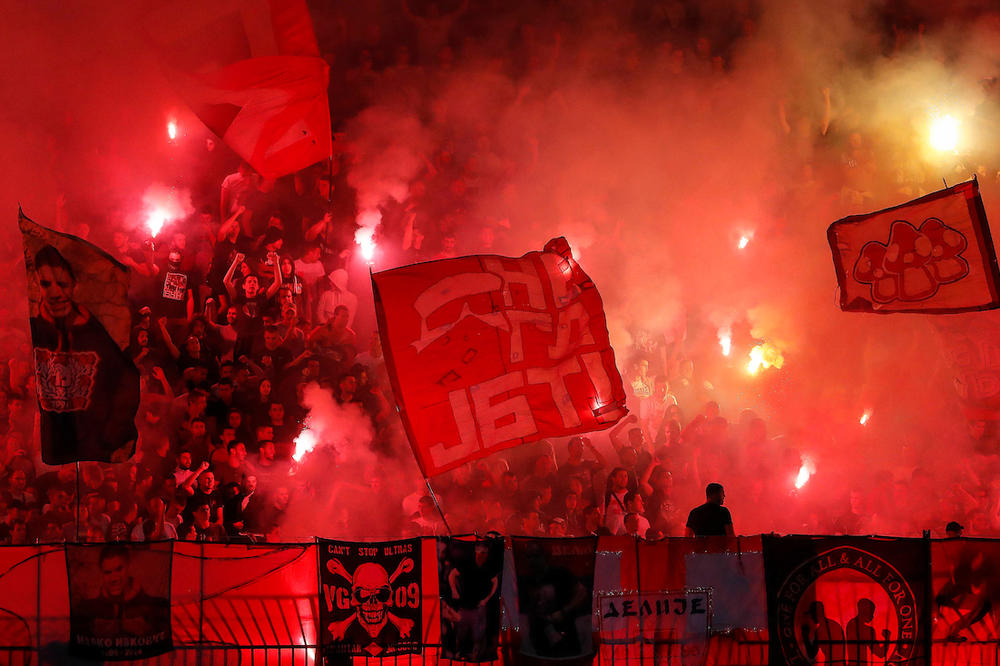 RASIZAM DELIJA: UEFA kaznila Crvenu zvezdu zbog ponašanja navijača!