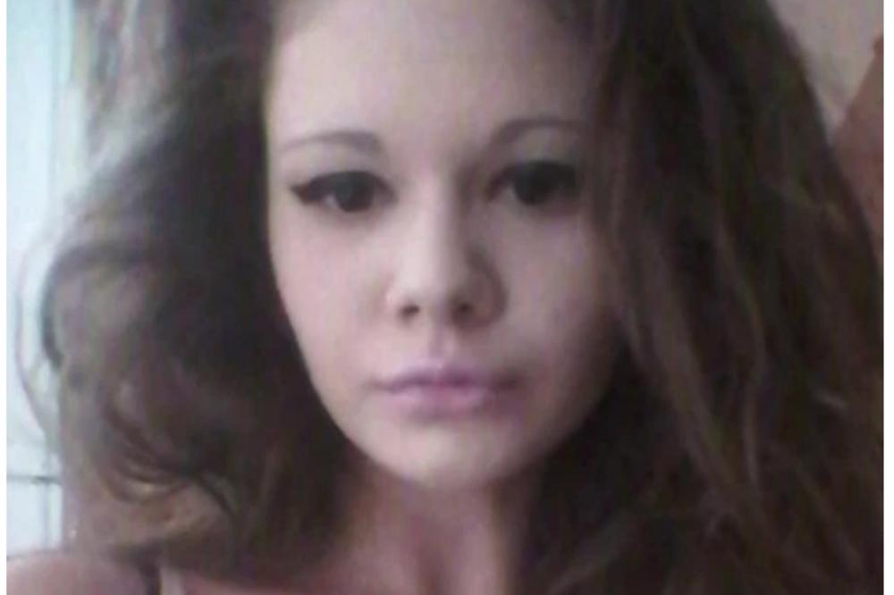 ANDREA JE IZGLEDALA KAO NORMALNA STUDENTKINJA: Onda je rešila da želi NAJVEĆE USNE na svetu! IZOBLIČILA SE (FOTO)