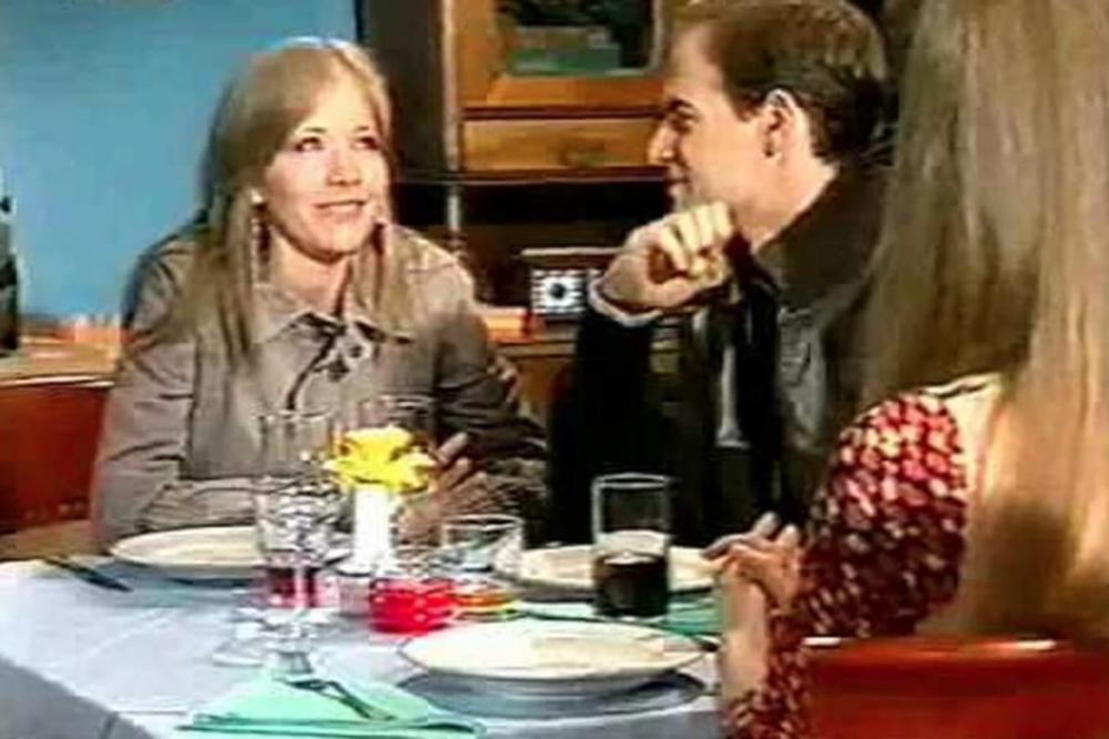 ISPLIVALA MRAČNA PROŠLOST JELENE ROZGE: Niko ne zna da se ona i OVIM bavila, ali tada je sve bilo drugačije! (FOTO)