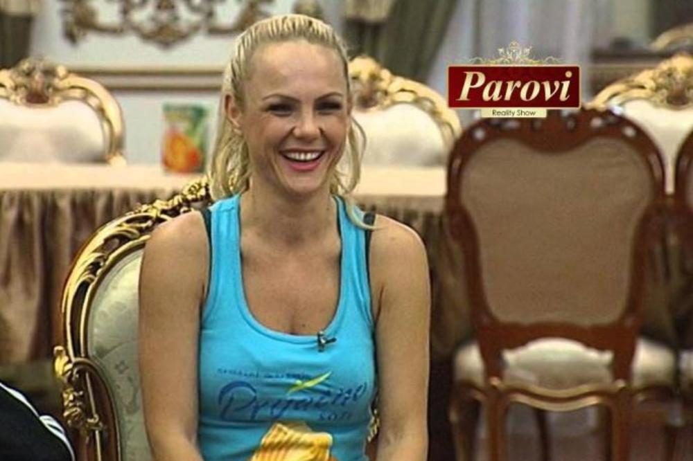 HOROR U PAROVIMA! UČESNICA POKUŠALA DA IZVRŠI SAMOUBISTVO: Hitna pomoć je na licu mesta!