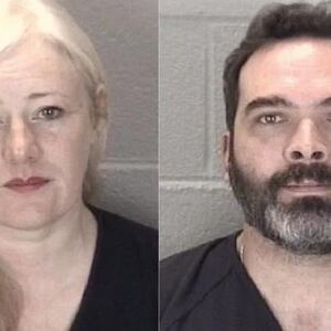 USVOJILI SU NEODOLJIVU DEVOJČICU (6) I ODMAH SU PRIMETILI ČUDNO PONAŠANJE: Istina o njenoj STAROSTI ih je ZGRANULA!