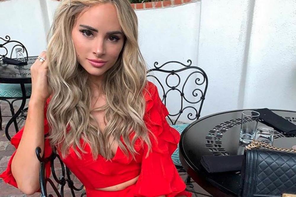 FANOVI SE GUŠE U SUZAMA! Najveća rijaliti zvezda mora na sud iz OVOG razloga!