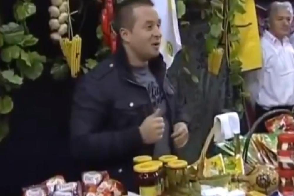 IVAN IVANOVIĆ PRODAVAO SIR NA PIJACI: Isplivao snimak koji bi voditelj SIGURNO UNIŠTIO da može! (VIDEO)