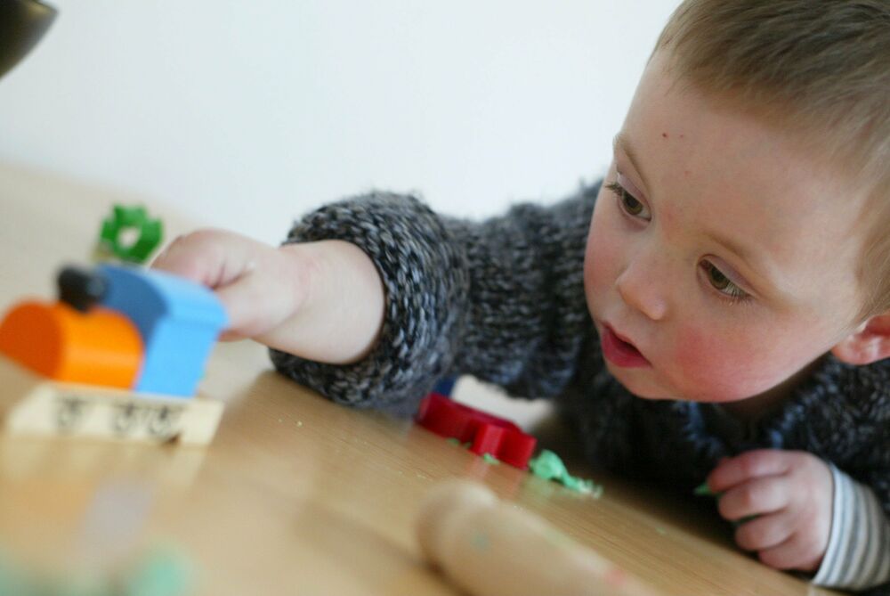 Dete, Deca, Dečak, Igranje, Igračke, Učenje