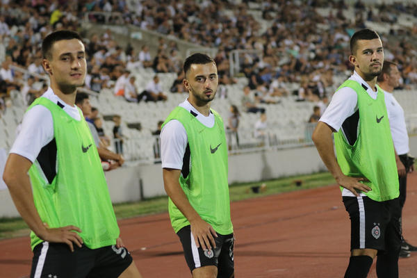 OPERISAN LAKČEVIĆ: Oglasio se odmah posle zahvata!