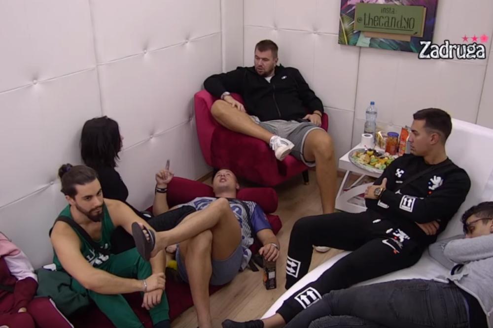 POKAČILI SE ZBOG PROSTITUTKE? Janjuš nazvao Taru IDIOTOM - ona brutalno izvređala voditeljku (VIDEO)