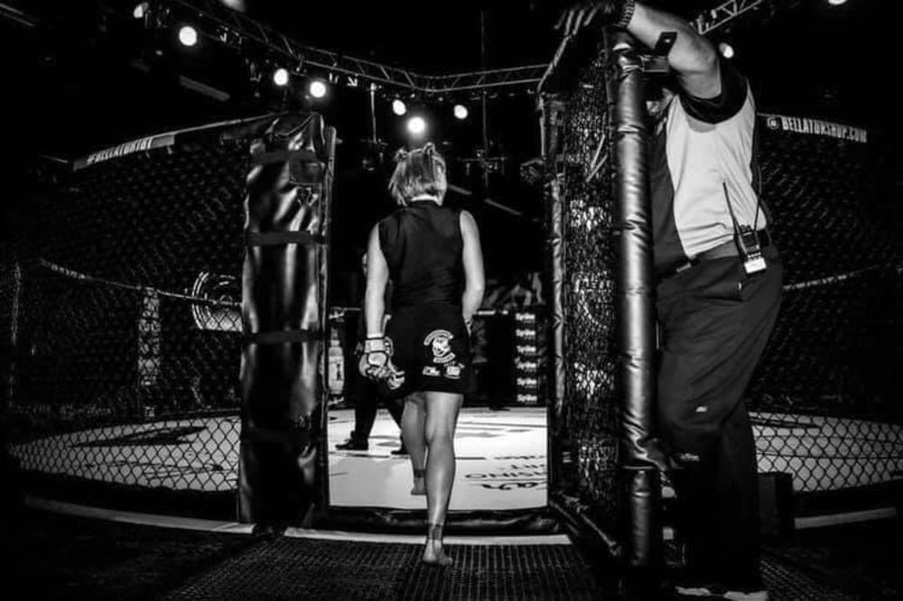 SPORTSKI SVET U SUZAMA: Keti Kolins preminula u 32. godini