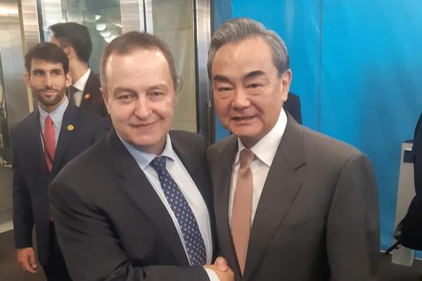 DAČIĆ POZVAN U POSETU KINI: Ministar na brojnim sastancima, bilo je reči i o Kosovu