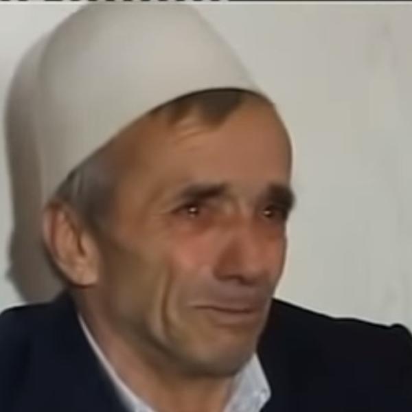 DEDA ALBANAC HTEO DA KUPI MLADU OD 35 GODINA, ALI SU MU OPASNO PODVALILI! Dobio je VALENTINU za 3.300 evra! (VIDEO)