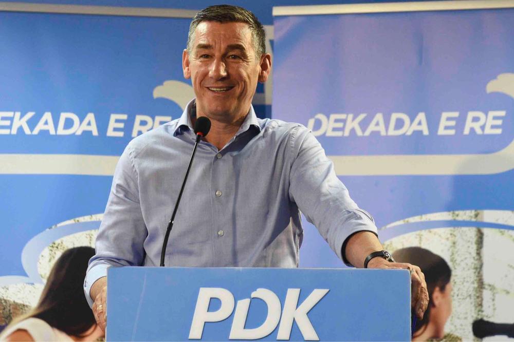 VESELJI OSUO PALJBU PO PRIŠTINSKOJ DELEGACIJI U VAŠINGTONU! Ovo je TOTALNI PROMAŠAJ!