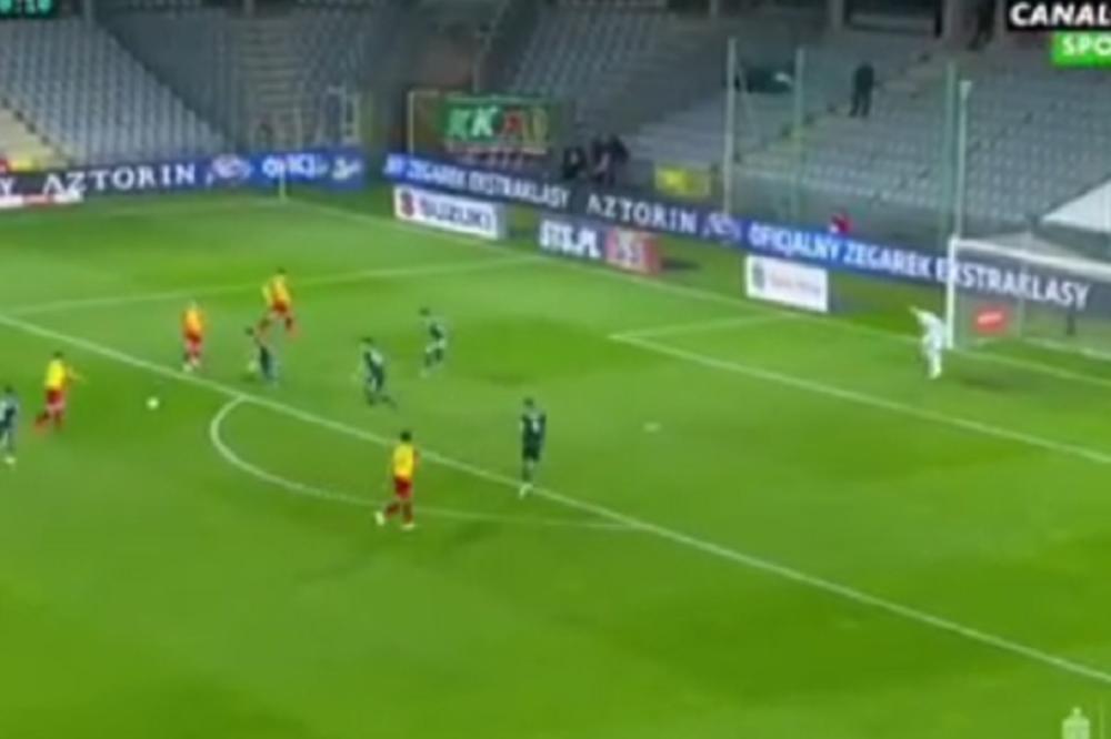 KOMENTATOR UPAO U TRANS UZVIKUJUĆI NJEGOVO IME: Milan Radin bombom ubio pauka i šokirao ekipu koja juri titulu!