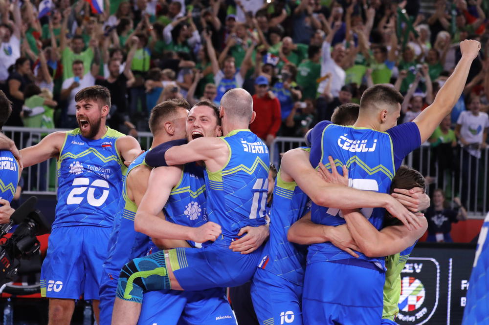 SLOVENAČKO LUDILO: Slovenci dan pre meča sa Srbijom uradili nešto što nije zabeleženo u sportskom svetu!