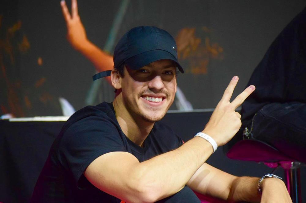 BAKA PRASE SE POVLAČI S JUTJUBA?! Nakon brutalnog vređanja tinejdžerke DONEO ODLUKU