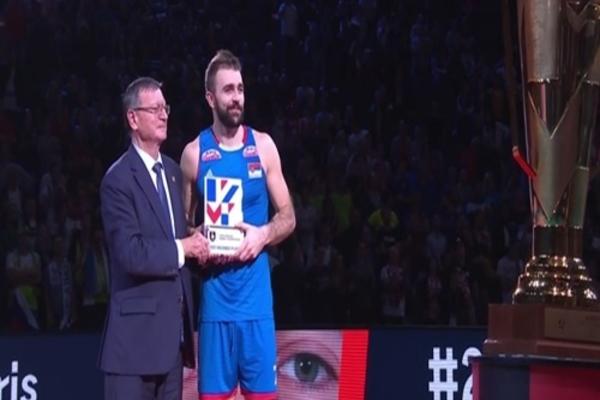 SRPSKI GENIJE JE NAJBOLJI IGRAČ EVROPSKOG PRVENSTVA: Uroš Kovačević uzeo i MVP nagradu!