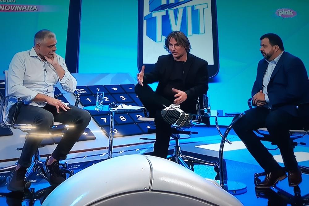 HAOS U STUDIJU PINKA! Kada je Čeda Jovanović progovorio o DOKTORATU Siniše Malog nastao je MUK u emisiji