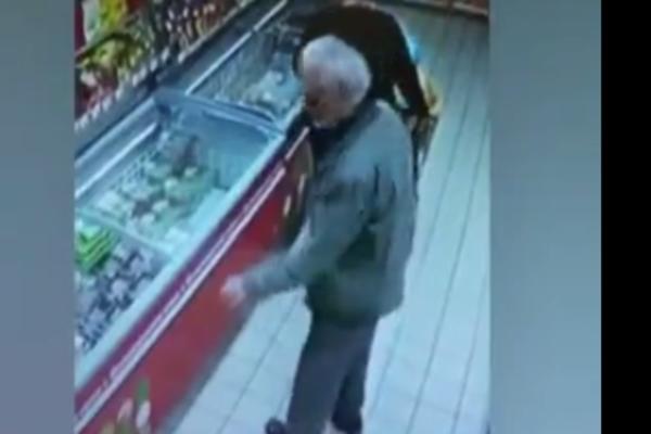SNIMLJEN PERVERZNJAK U SUPERMARKETU: Jadne žene nisu imale pojma šta im radi IZA LEĐA! Odvratno! (VIDEO)