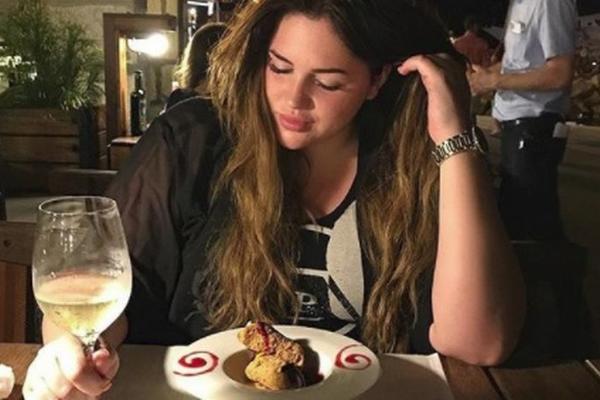 13 KUPATILA, LIFTOVI I VILA DA SE IZGUBIŠ U NJOJ: Ćerka HRVATSKOG TAJKUNA živi kao BOGINJA, ovo niste NIKADA VIDELI