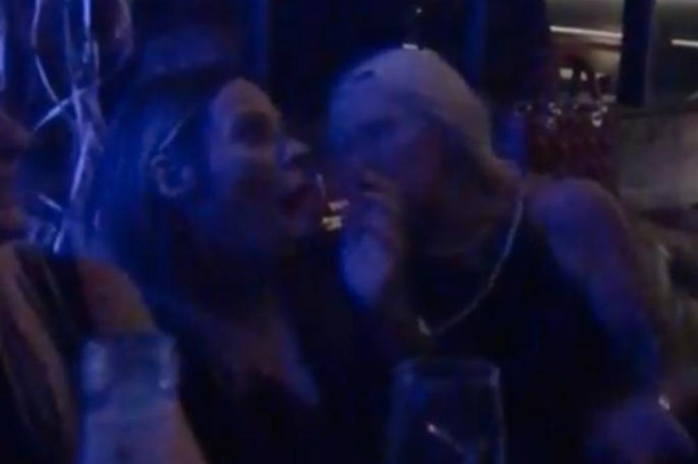 ISPLIVAO SNIMAK SVAĐE ANE NIKOLIĆ SA MAJKOM: Kritike o kilaži i oblačenju, HIT NA INTERNETU