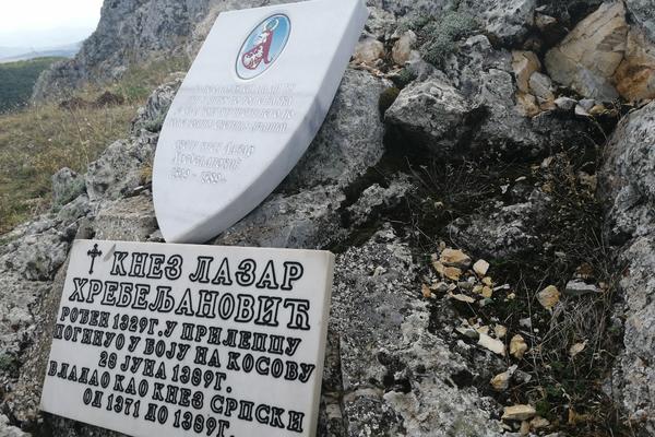 OVA SRPSKA KLETVA PRIZIVA NAJSTRAŠNIJE ZLO U PORODICI: Prvi put je bačena na KOSOVU i ovako glasi!