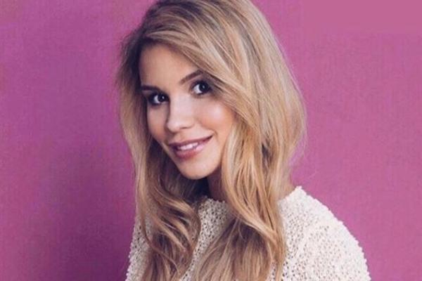 NISMO NAVIKLI NA NJU U OVAKVOM IZDANJU: Devojka Luke Dončića skinula donji deo, pa se zaigrala!