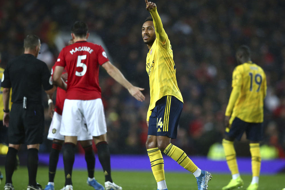 VIDELI SMO PROJEKTIL I OPET VAR NA DELU: Da nije bilo tehnologije, Junajted bi pobedio Arsenal, a to bi bio skandal