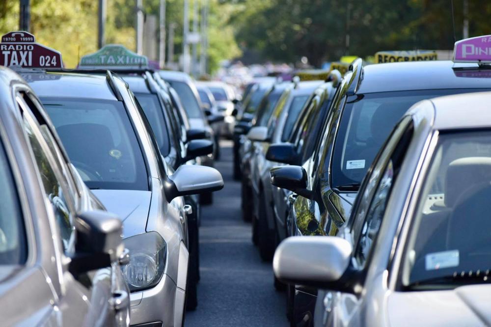 TAKSISTI DANAS PARALIŠU CEO GRAD! Ovim ulicama nećete NIKAKO PROĆI! (MAPA)