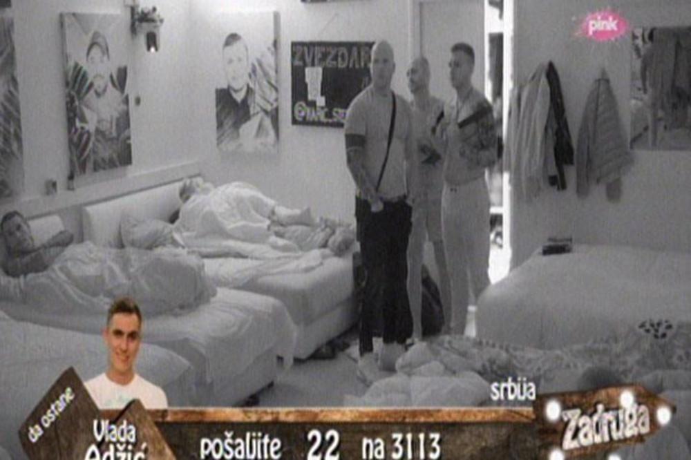 TUČA JANJUŠA I RADETA LAZIĆA: Obezbeđenje zaustavilo KRVAVI PIR!