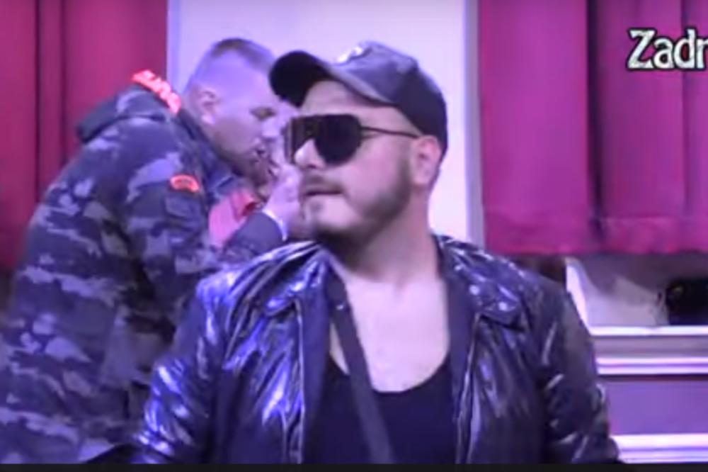 MIRKO GAVRIĆ UHVAĆEN KAKO ULAZI U HOTEL SA JEDNIM MUŠKARCEM!!! Ova zadrugarka ga je UHVATILA NA DELU