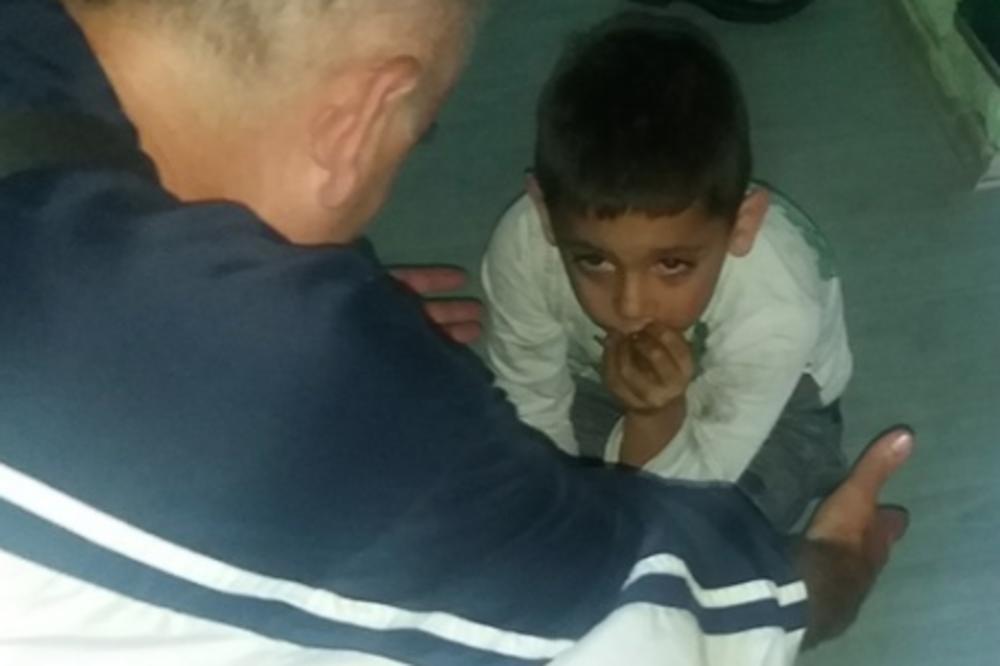 DEJANA (5) JE TATA OSTAVIO KAD SE RODIO, MAMA MU JE U BOLNICI! Teško je bolestan, IMA BAKU, a nemaju ni za pelene