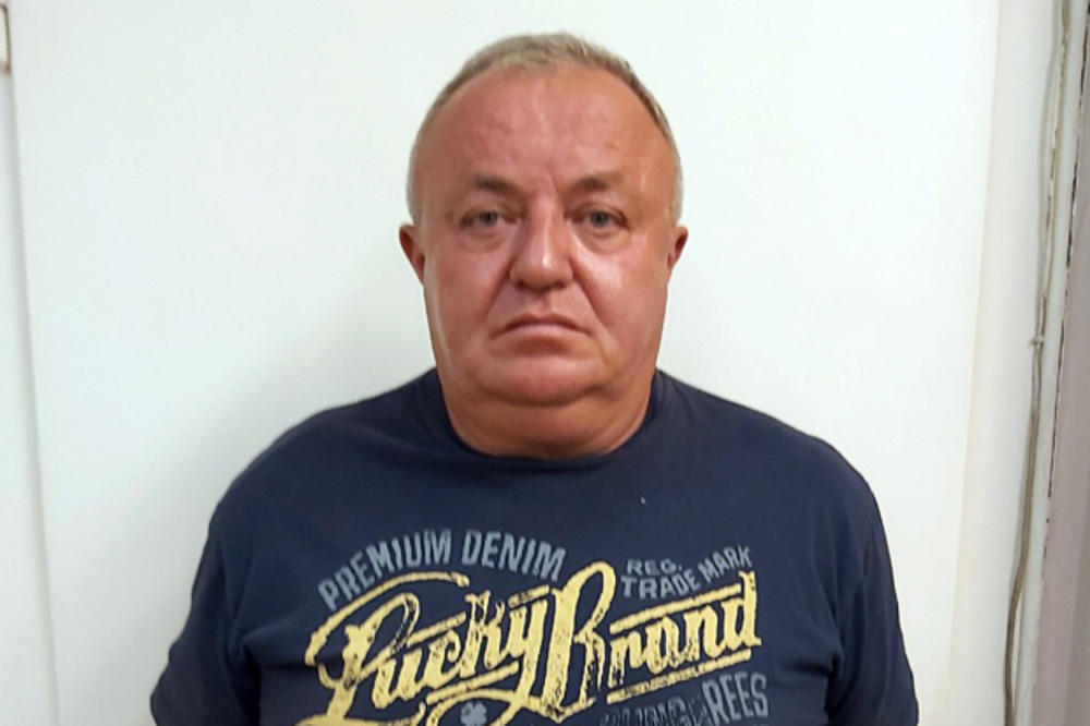 DA LI JE I VAS PREVARIO OVAJ ČOVEK? Predstavljao se KAO INSPEKTOR i narodu OTIMAO NOVAC (FOTO)