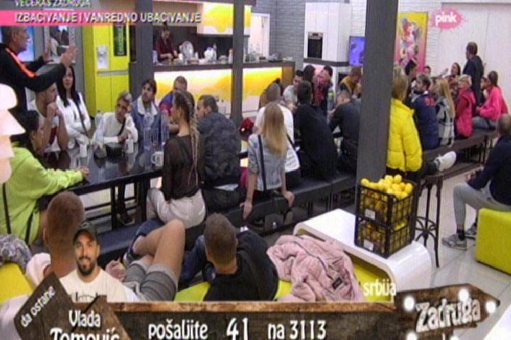 LEPI MIĆA ISPLJUVAO LEPU BRENU NAJSTRAŠNIJE: Ona je NAJVEĆA STIPSA na ESTRADI