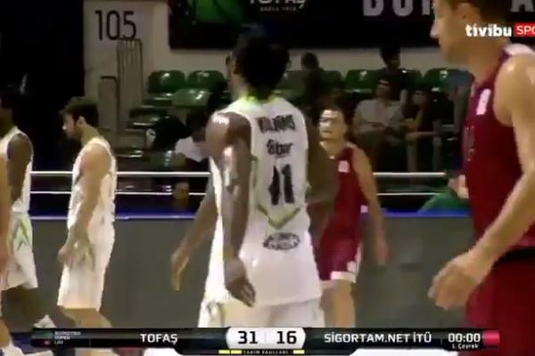 PARTIZANE, TOFAŠ OZBILJNO GAZI SVE PRED SOBOM: Dobili 43 razlike, ubacili 123 poena, a Vilijams razbija!