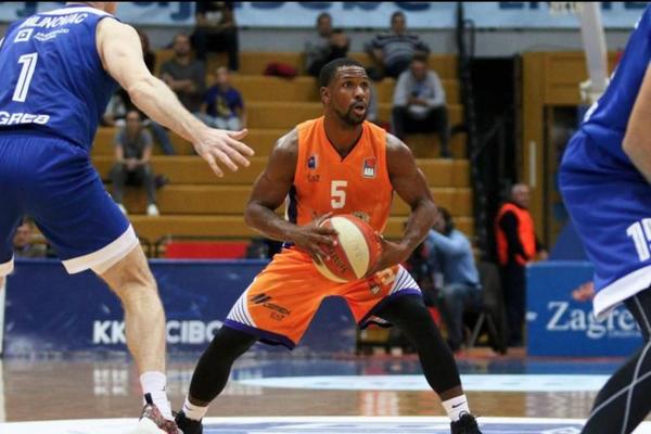 MORNAR U ZAGREBU POKAZAO KOLIKO JE JAK: Trio Pulen - Bjelica - Markota srušio Cibonu!