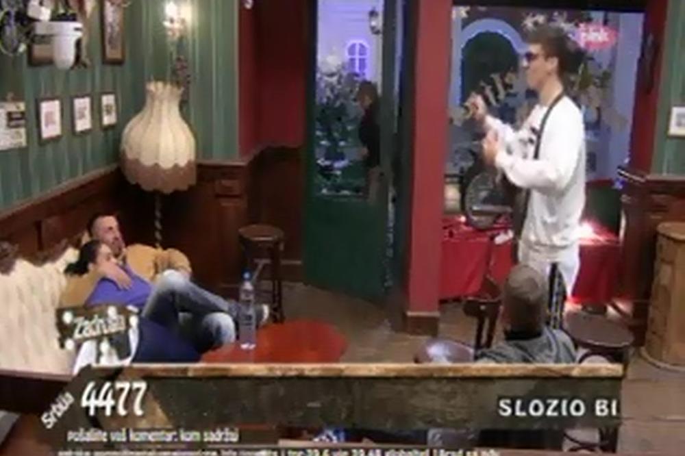 TOMOVIĆ SAVETUJE KARIĆA DA NE BUDE SA IVOM, A MINA? Kako možeš da je gledaš sa takvom PROŠLOŠĆU?