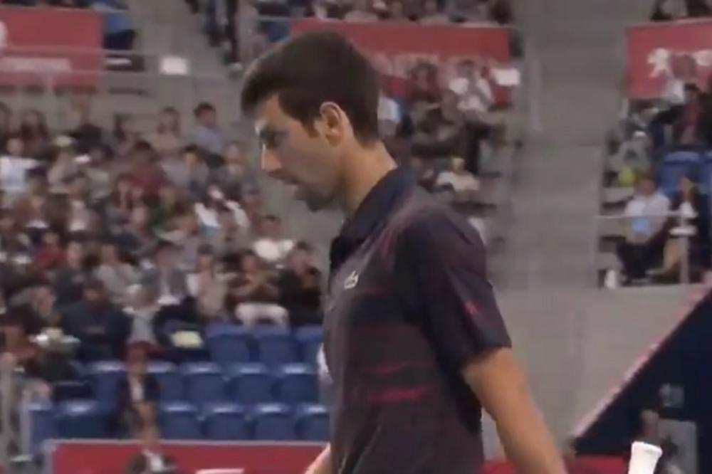 SUDIJA PREPLAŠIO NOVAKA NA MEČU SA CICIPASOM: Na kraju je morao da mu se izvinjava!