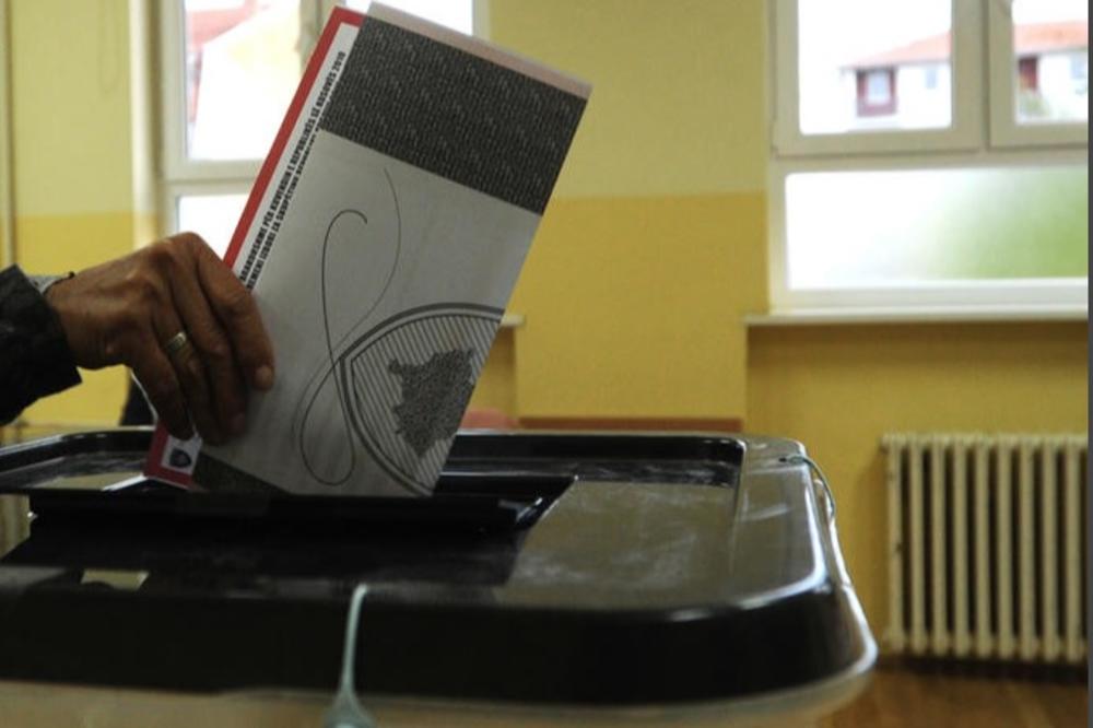 HAOS NA KOSOVU! Čovek je došao da glasa i PAO MRTAV pored glasačke kutije. Jezive scene viđene su u Peći