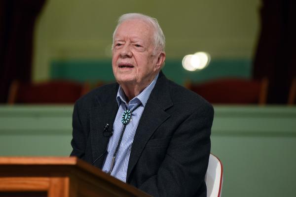 Umro Džimi Karter u 100. godini