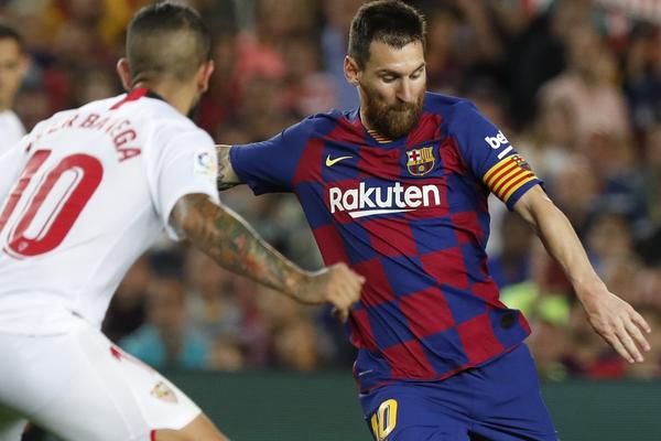 MESI URADIO ONO ŠTO NIKADA NIJE: Odustao od svojih principa i prišao igraču Sevilje posle utakmice!